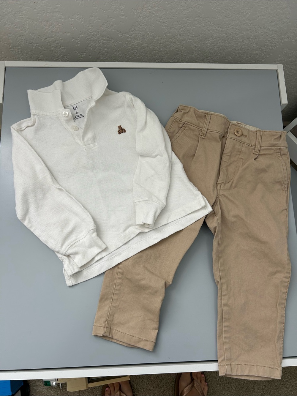 EUC GAP toddler size 2T boys White Polo Shirt with Tan Khaki Pants Cotton